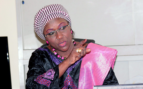 «Idrissa Seck manque d’élégance et n’a aucun respect de la parole donnée», peste Pr Amsatou Sow Sidibé