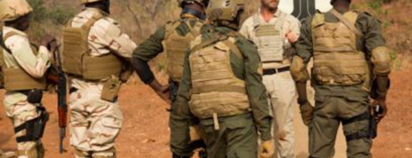 Burkina Faso: un Américain tué par les forces de sécurité devant un camp militaire