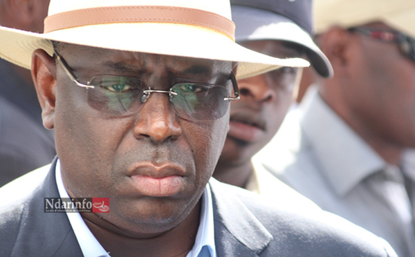 100 artistes, universitaires et citoyens dénoncent "l’impunité internationale du régime de Macky SALL"