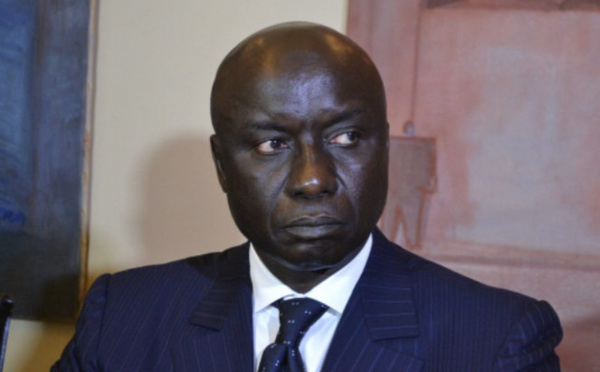 Départ de Déthié Fall, Rewmi minimise