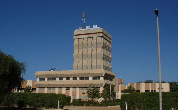 La Fondation Total offre 8,5 millions à l'UGB pour l'éclairage au solaire.