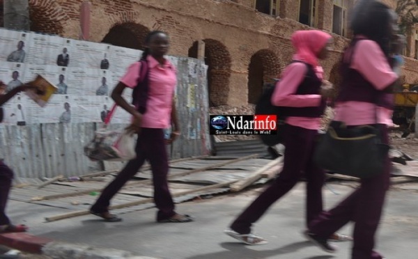 Baccalauréat 2013 : ‘’le moral est bon’’ chez les candidats saint-louisiens.[AUDIO]