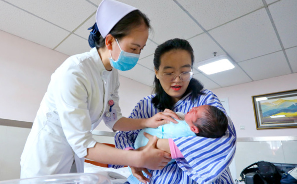 La Chine va autoriser les familles à avoir trois enfants