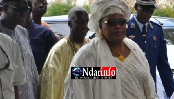 [Direct] 2 rakkas: Arrivée des autorités à la gouvernance de Saint-Louis (Vidéo)
