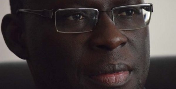 Cheikh Bamba Dièye contesté, son départ de la tête du Fsd/Bj demandé.
