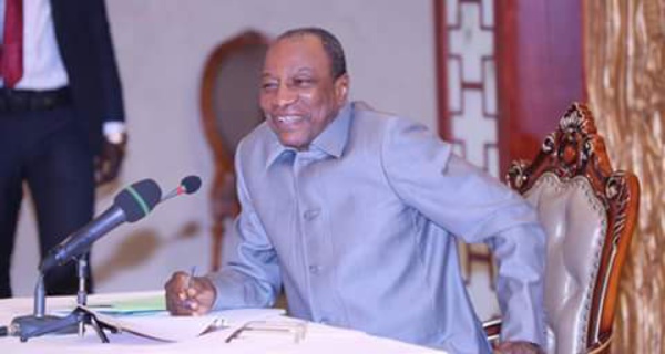 Chute d’Alpha Condé: à Baro, son village d’origine, les populations s’en remettent à Dieu