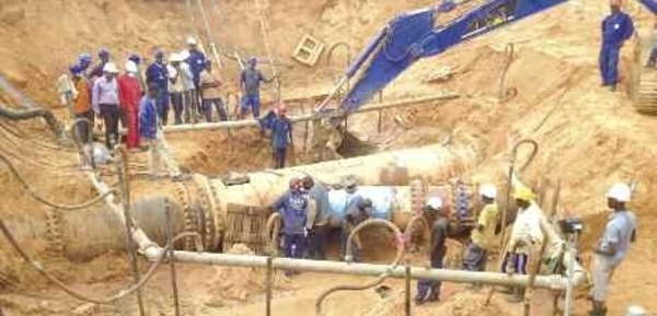 Pénurie d'eau: Ce qui n’a jamais été dit sur le «tuyau maudit» de Keur Momar Sarr .