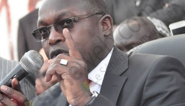 Le ministre Oumar Guèye mise sur la SAPCO pour arriver à plus d’un million de touristes en 2015