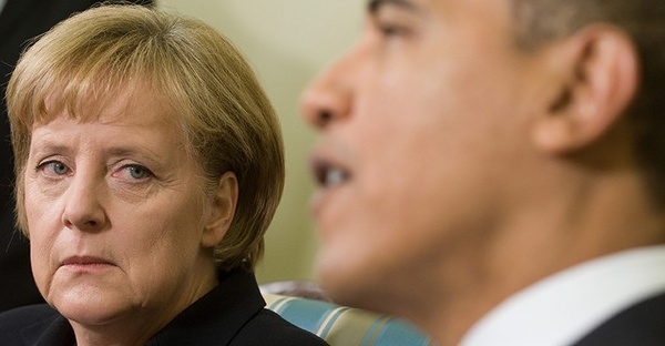 Cyber- Espionnage: Le portable d'Angela Merkel espionné par les Etats-Unis ?