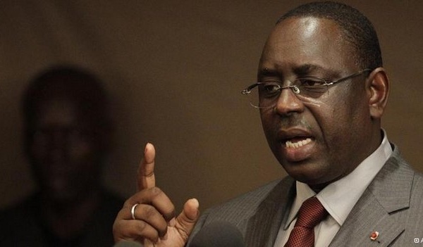 Macky Sall en colère: "Ceux qui sont prétentieux, hautains (...) ne pourront pas rester longtemps avec moi".