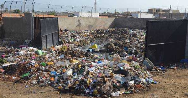 Gestion des ordures à Saint-Louis: les populations et la mairie s’accusent mutuellement
