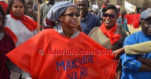 Insolite : l'épouse de Cheikh Bamba Dièye s'attaque à Mansour Faye (photos)