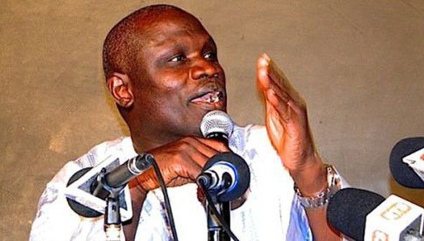 Gaston MBENGUE : « Macky SALL ne mérite pas ça »