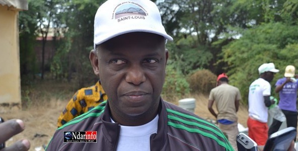 Incendie à Sindoné: Mansour Faye offre 1 million de francs CFA, des nattes et des matelas aux victimes.