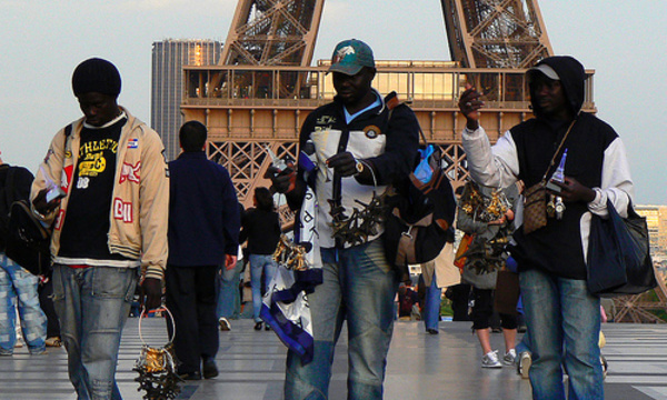 Le programme d’aide au retour des émigrés sera renforcé, assure Mankeur Ndiaye