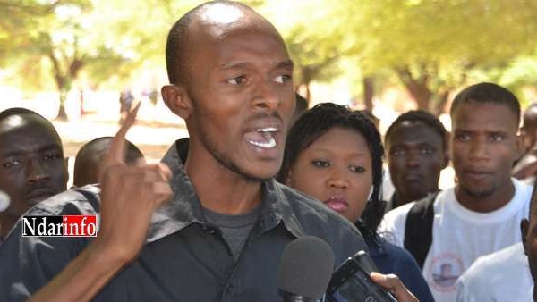 UGB : Après la signature du protocole, des étudiants s’en prennent à leurs délégués.