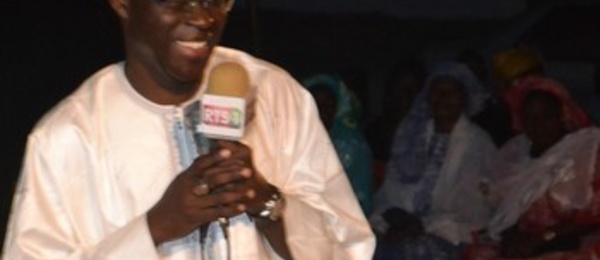 Saint-Louis : Cheikh Bamba Dièye annonce l'achat de 17 tricycles pour l'assainissement.