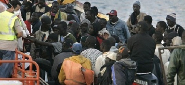 Espagne: 50 Sénégalais, sans papiers mis aux arrêts. Neuf d'entre eux rapatriés, hier.