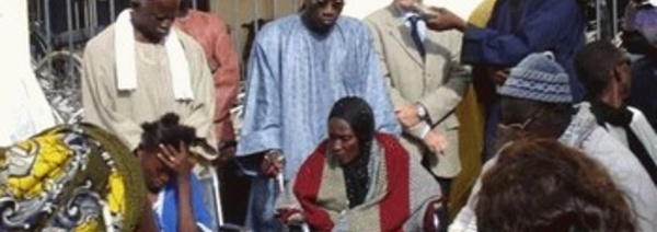 L’association  française «En Avant roule » au chevet des personnes handicapées de Saint-Louis.