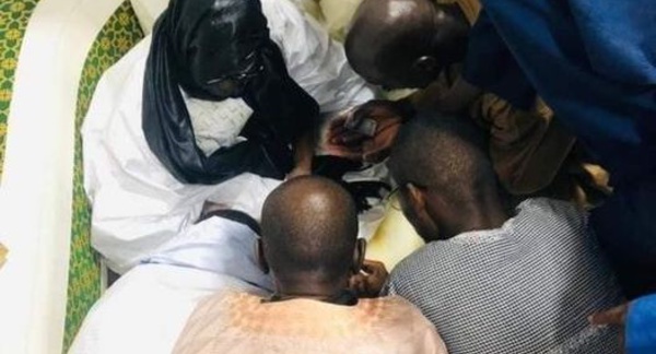 ​L'ex-capitaine Seydina Oumar Touré béni par Serigne Mountakha