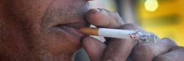 L'Assemblée nationale adopte la loi anti-tabac.