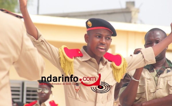 Prytanée militaire : les enfants de troupe célèbrent leur parrain.