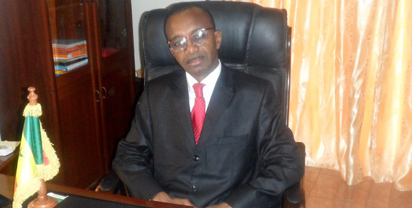 SAINT-LOUIS : le parcours du Pr Baydallaye KANE, nouveau recteur de l’UGB.