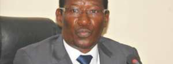 UGB : Mary Teuw NIANE annonce le recrutement de 20 enseignants