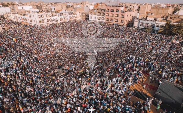 Meeting de Sonko à Keur Massar : L'impressionnante foule ... (Vue aérienne)