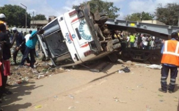 Khombol : Un bus se renverse et fait 4 morts