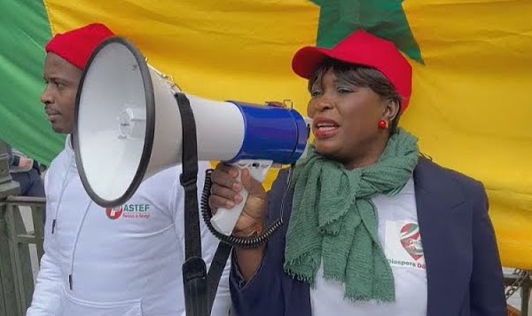 Des sénégalais mobilisés à Paris contre "les dérives autoritaires" de Macky Sall