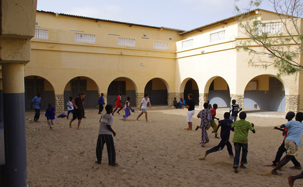 SAINT-LOUIS – UN ENSEIGNANT VIOLEMMENT AGRESSE A L'ECOLE CHEIKH TOURE : l’élémentaire en débrayage demain jeudi.