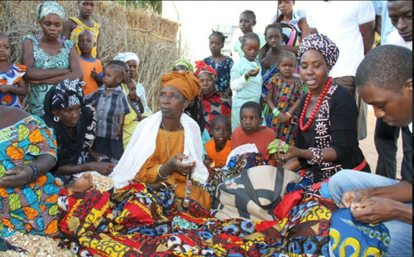 FRANCE: un réveillon pour un village de Saint-Louis.