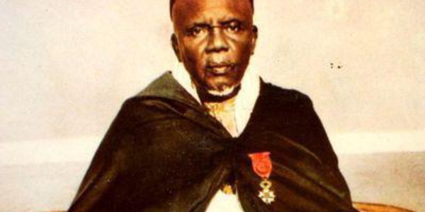 Portrait – Retour sur l’œuvre de Serigne Babacar Sy «Borom Bonnet Carré bi»