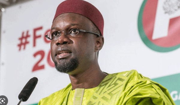 Sonko toujours coupé du monde