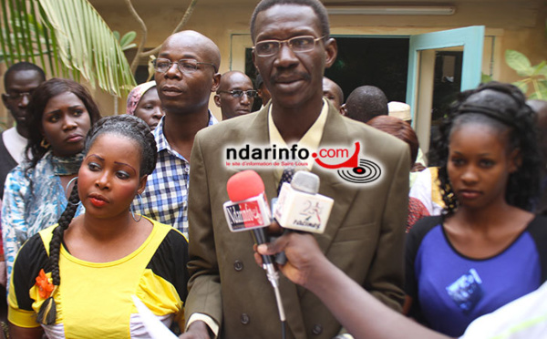 SECRÉTARIAT NATIONAL DU PDS : favorable à l’élection de Karim WADE, le CLNM va lancer une pétition (Vidéo).