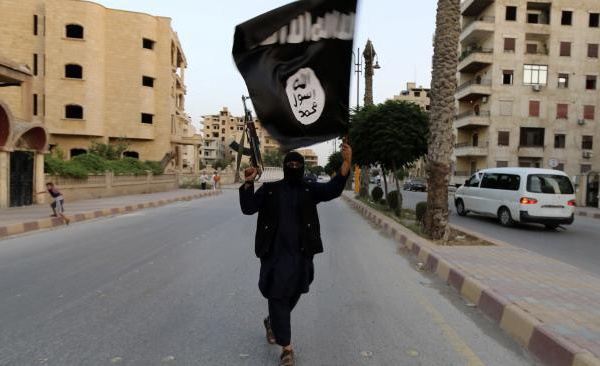 L'Etat islamique diffuse une vidéo d'un enfant tuant deux "agents secrets" 