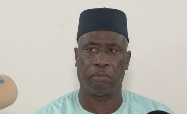 Pour conférer aux citoyens tous leurs droits, l’écrivain Lamine Diack DIOUF plaide pour la « redistribution" du pourvoir politique (vidéo)