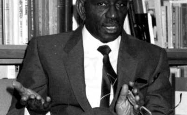 CHEIKH ANTA DIOP: L’HISTOIRE D’UN SAVANT BAOL BAOL RACONTEE A UN JEUNE SENEGALAIS 