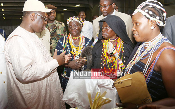 Les images exclusives de la visite de Makcy SALL en Casamance, ce jeudi.