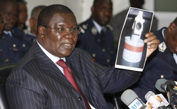 Me OUSMANE NGOM : « mon épouse a été traînée à la gendarmerie pendant des semaines (...) mon père décédé il y a »