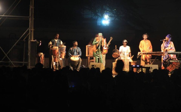 VIDEO - "Y' a deux CAS"...Humour déridant de Pape Samba SOW "ZOUMBA"