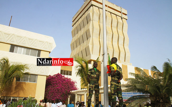 Université Gaston Berger  : la Vidéo et les Photos de la Levée des Couleurs de ce lundi.