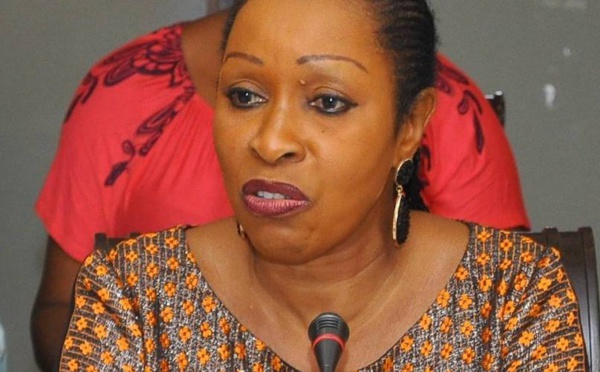 Awa NDIAYE quitte la Cdp