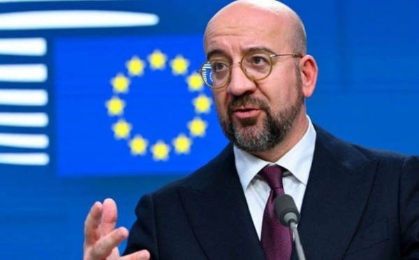 Charles MICHEL critiqué chez lui après sa visite au Sénégal