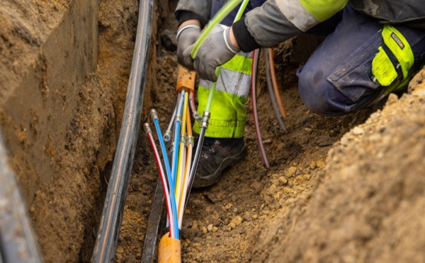La Mauritanie annonce la mise en place de 2300 kilomètres de fibres optiques