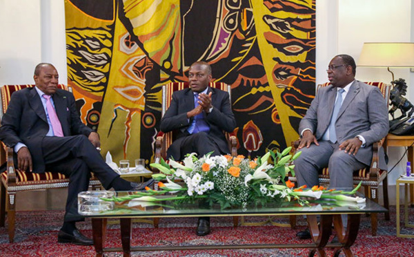 Macky Sall et Alpha Condé rencontrent à Dakar le Président Bissau-guinéen