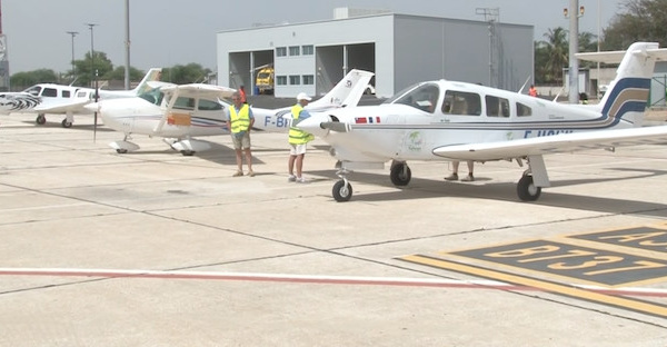 Tourisme solidaire : le Raid Latécoère-Aéropostale atterrit à l’aéroport de Saint-Louis.