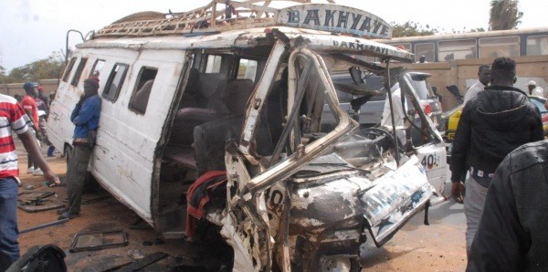 Mbacké : 5 morts et 37 blessés dans un accident à Ngabou