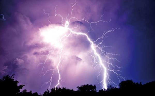 KOLDA : La foudre tue une fille et blesse deux autres personnes